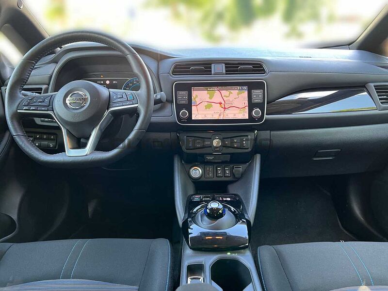 Nissan Leaf 40kWh N-Connecta 360°CAM NAVI KEYLESS SITZH