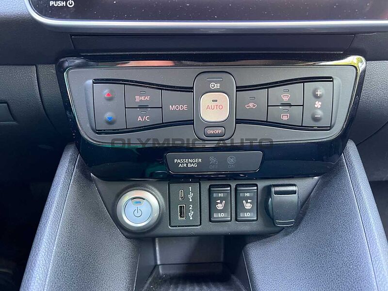 Nissan Leaf 40kWh N-Connecta 360°CAM NAVI KEYLESS SITZH